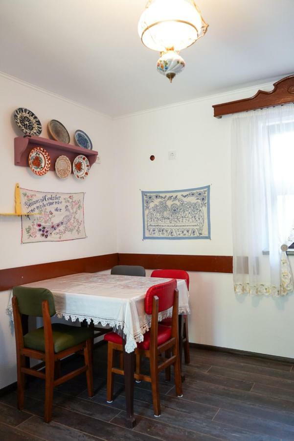 Courtyard Studio Oradea Exterior photo